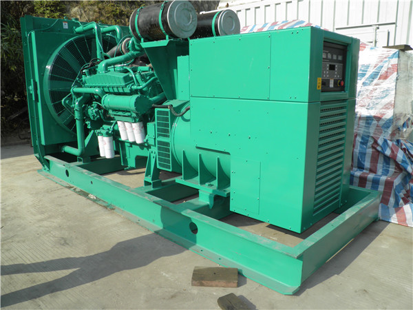 铁东发电车出租-柴油发电机组在使用的过程中应该做好哪些防护工作