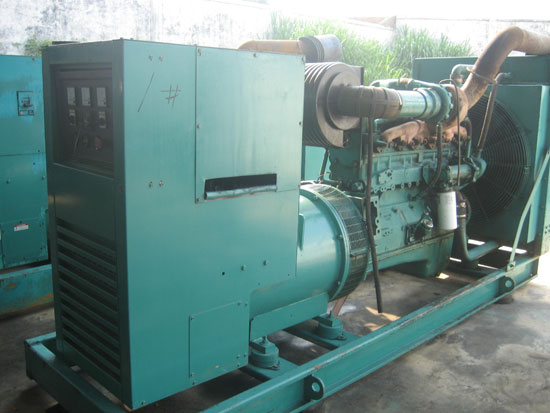 铁东租赁发电机- 发电机碳刷磨损的原因是什么