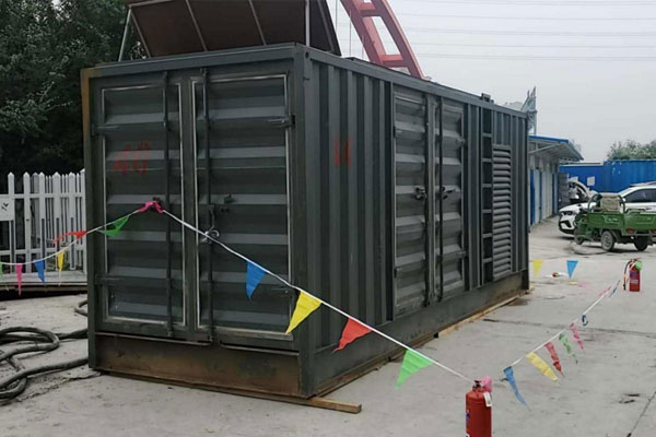 铁东发电机租赁空气滤清器多久更换一次？