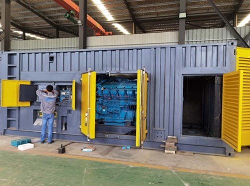 铁东柴油发电机组和储能设备如何配合使用？