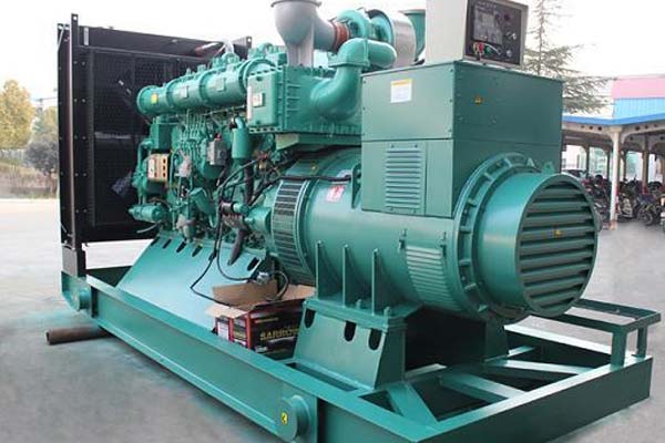 铁东工厂发电机应急发电中如何优化燃油储备管理？