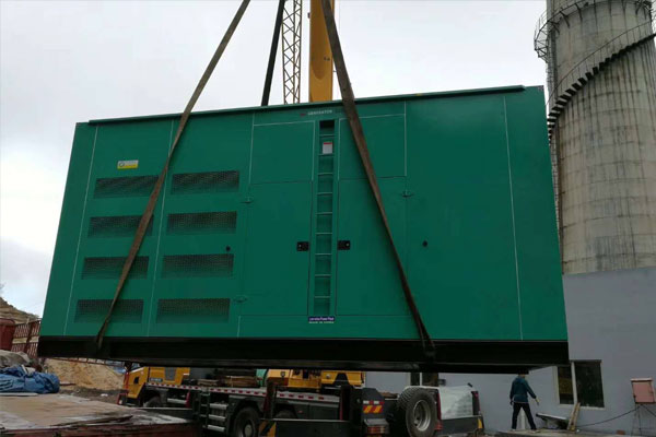 铁东柴油发电机组的保养周期？