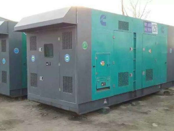 铁东合同中关于工期延误的责任如何界定和处理？